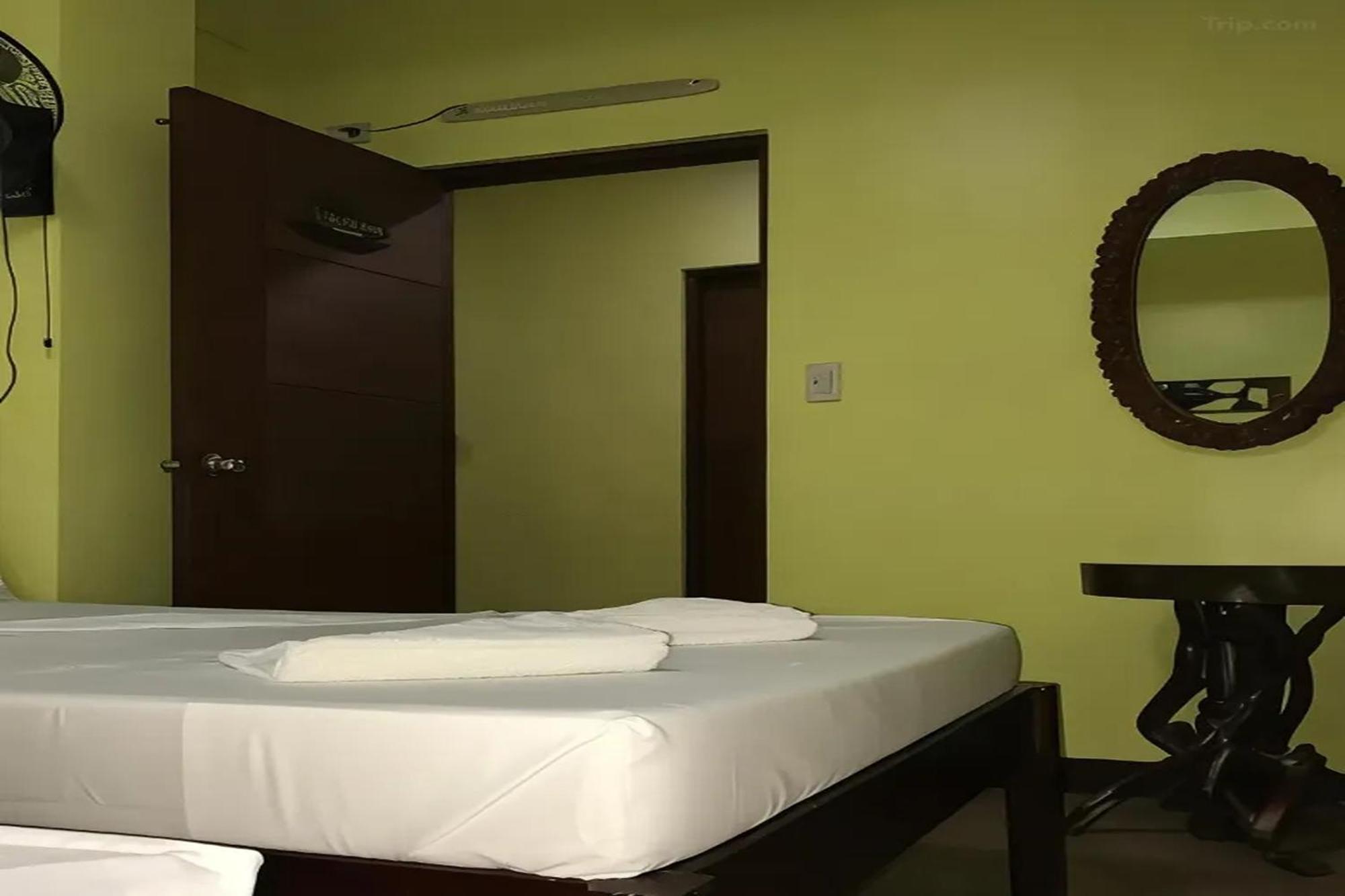 Luis Bay Travellers Lodge Coron Dış mekan fotoğraf