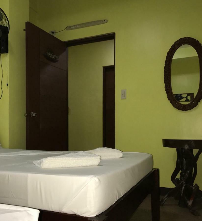 Luis Bay Travellers Lodge Coron Dış mekan fotoğraf